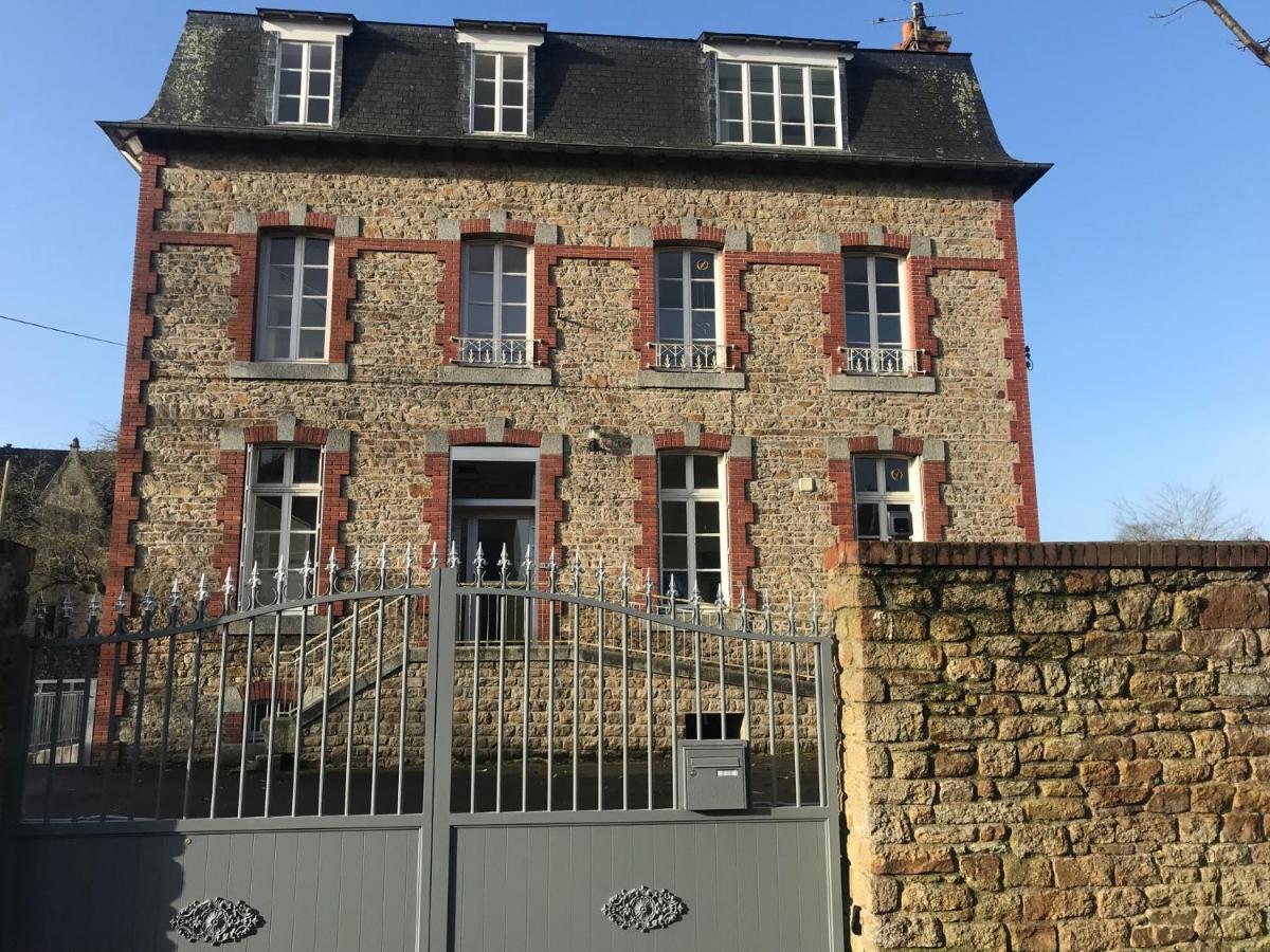 Auberge Ti'Gousket Guingamp Exterior foto